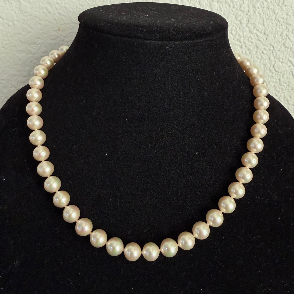 Vintage Majorica 925 Gold Plated Golden Medallion Clasp Pearl Necklace 19" Long